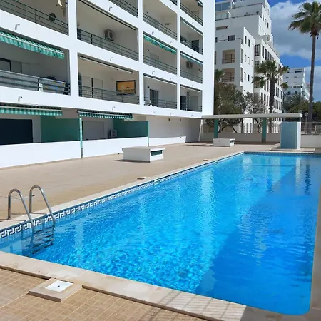 Beachfront Flat With Pool * Quarteira