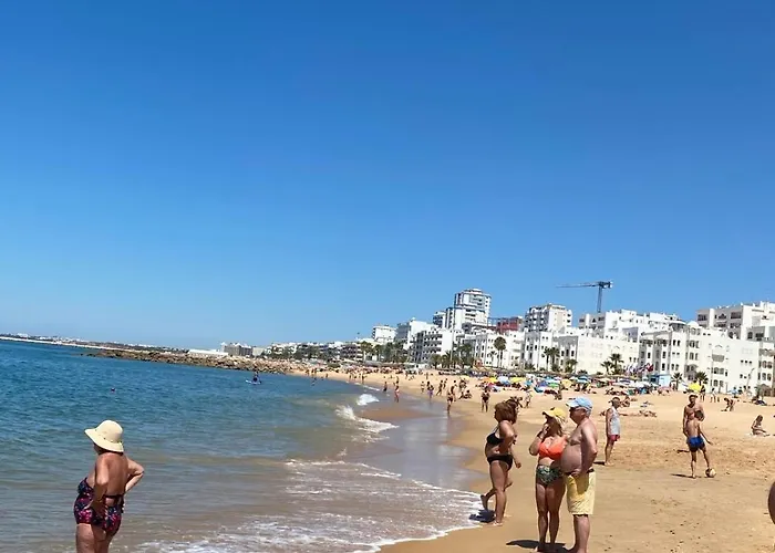 Beachfront Flat With Pool Apartamento Quarteira
